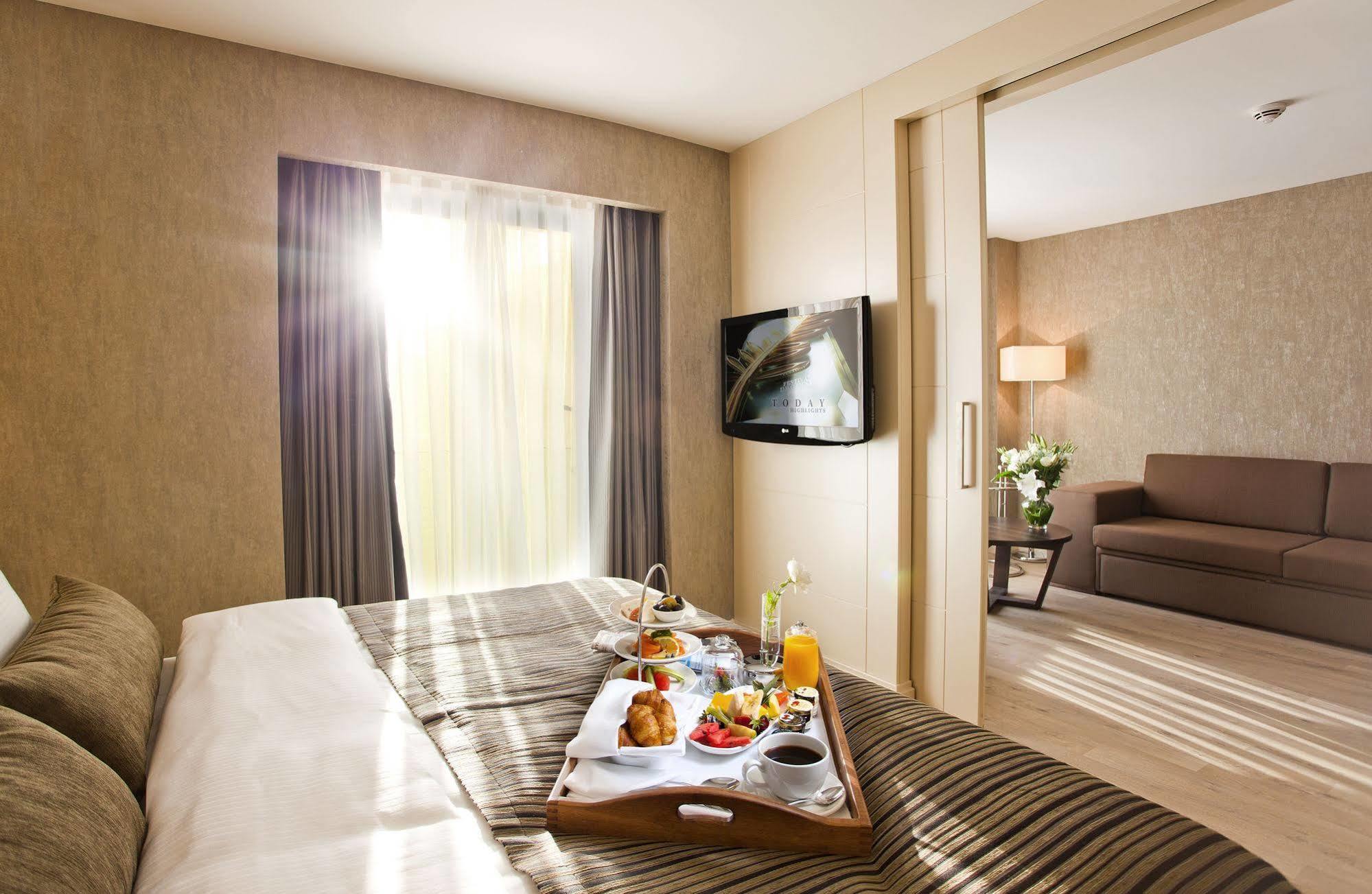 Limak Eurasia Luxury Hotel Istanbul Bilik gambar